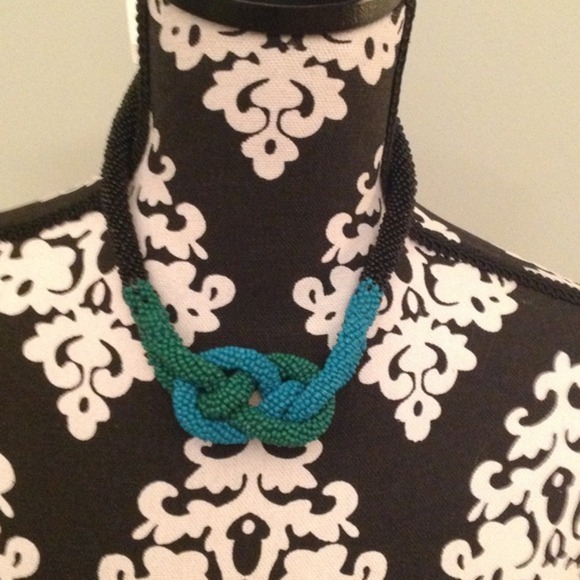 Jewelry - Necklace and Earring Set